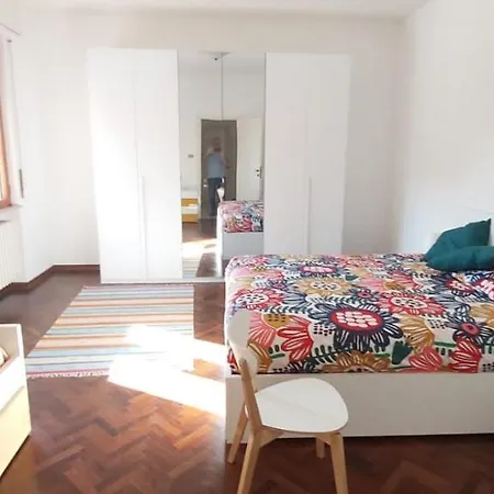 La Casa Sul Corso E La Casa Sui Tetti Citta Sant'Angelo