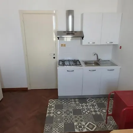 La Casa Sul Corso E La Casa Sui Tetti *