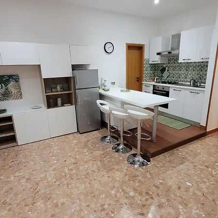 La Casa Sul Corso E La Casa Sui Tetti Citta Sant'Angelo